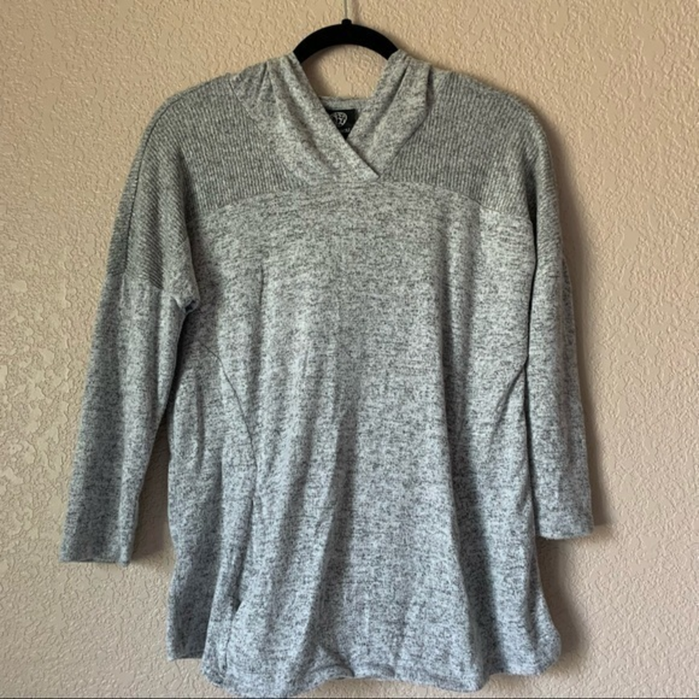 NWOT Bobeau Hooded‎ Sweater Size Medium